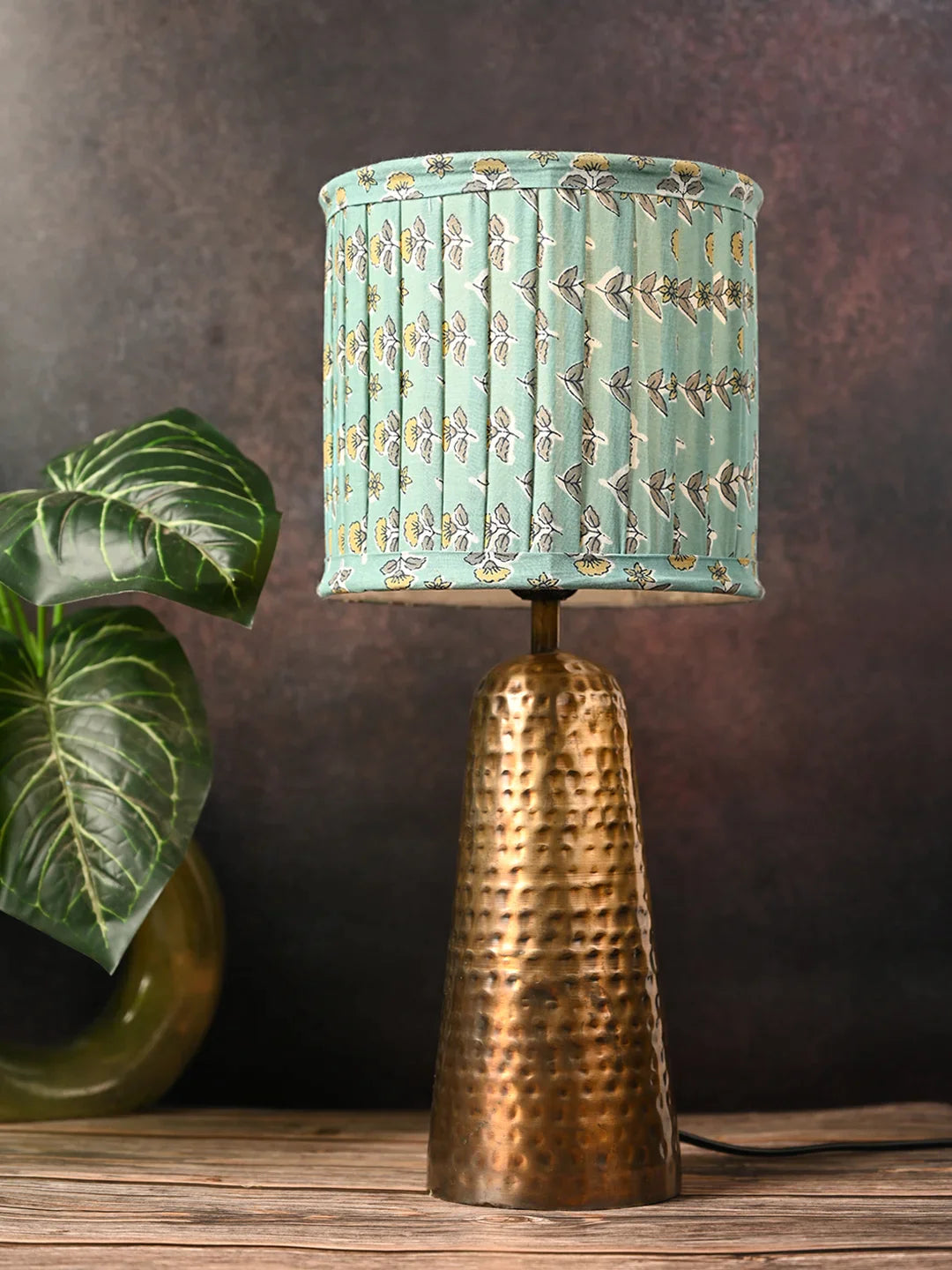 Golden Hammered V-Shaped Lamp with Pleeted Muticolor Turqouise Shade