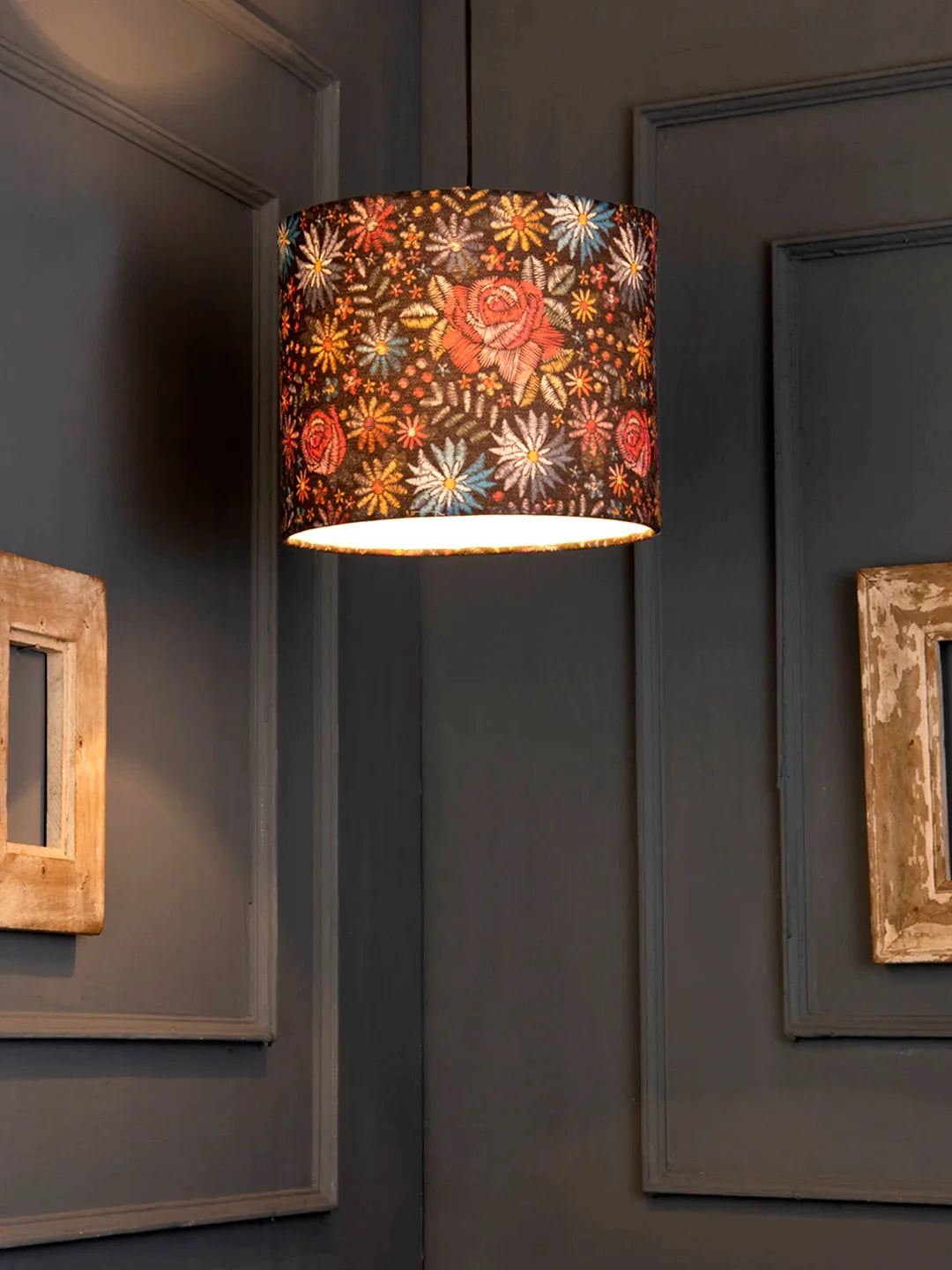 Black Floral Stitch Hanging Shade