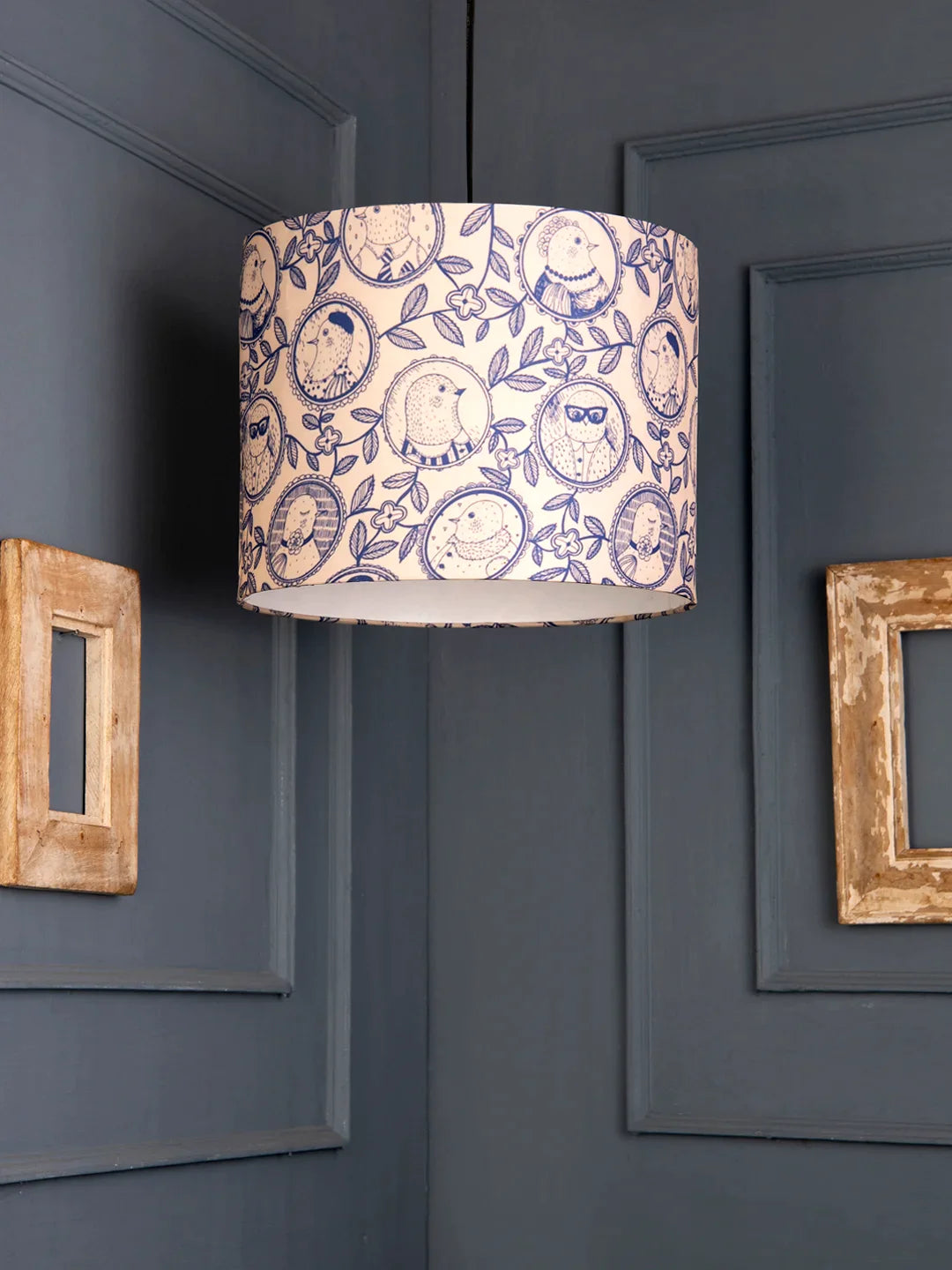 Smart Owl Round Hanging Shade
