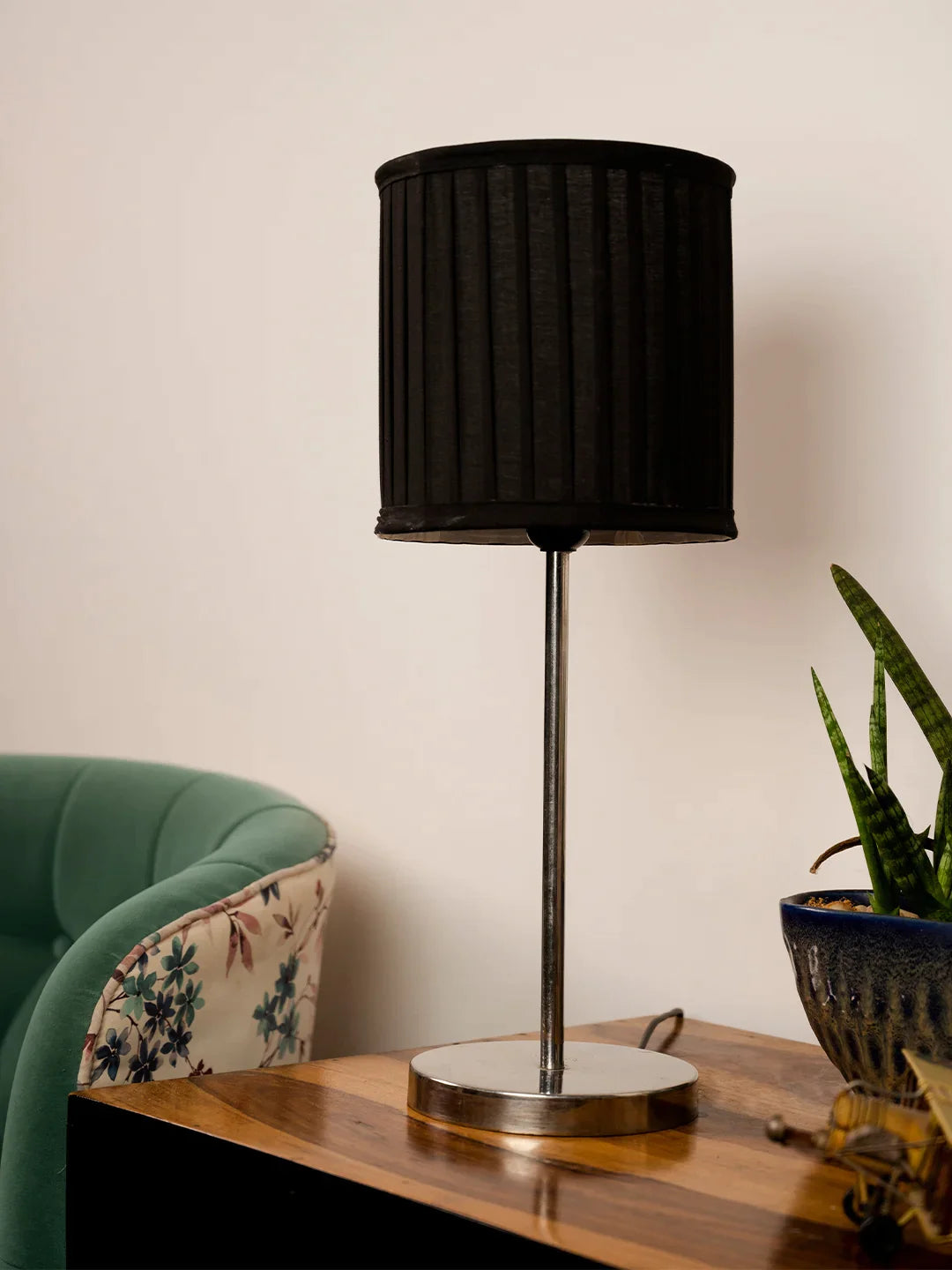 Metal Chrome Finish Lamp with Pleeted Cotton Black Shade